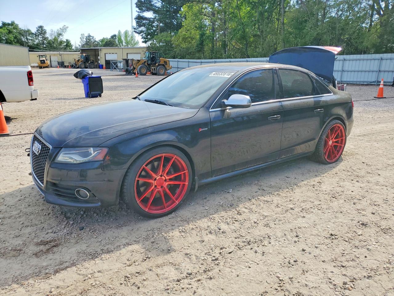 2011 Audi S4, VIN WAUHGCFLXBA123932 — Зад
