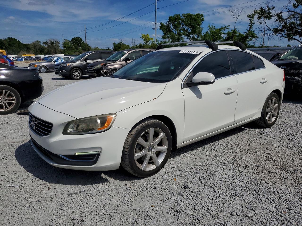 2016 Volvo S60 T5 Drive-E Premier, VIN YV126MFKXG2390458 — Rear end
