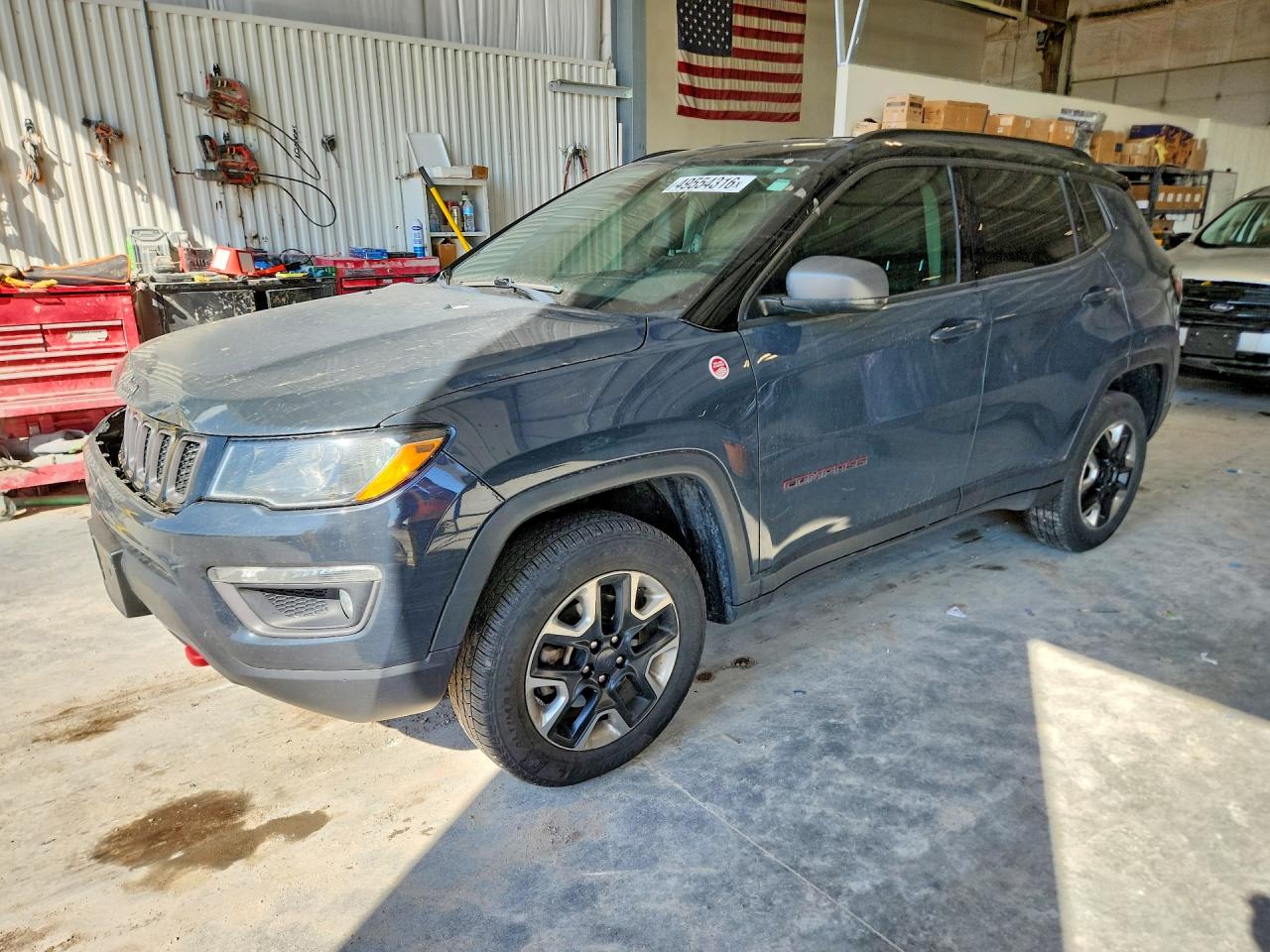 2018 Jeep Compass Trailhawk, VIN 3C4NJDDB9JT342623 — Front end