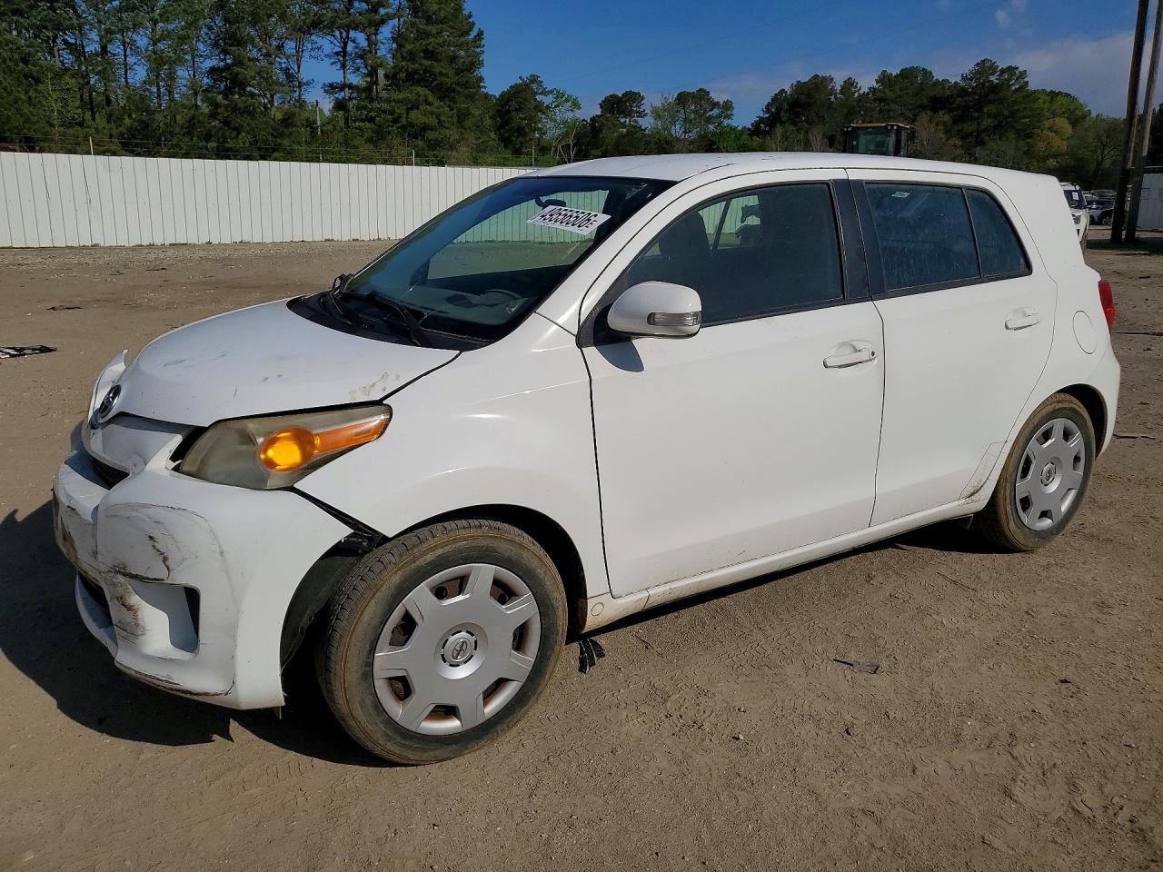 2010 Scion xD, VIN JTKKU4B42AJ052397 — Front end