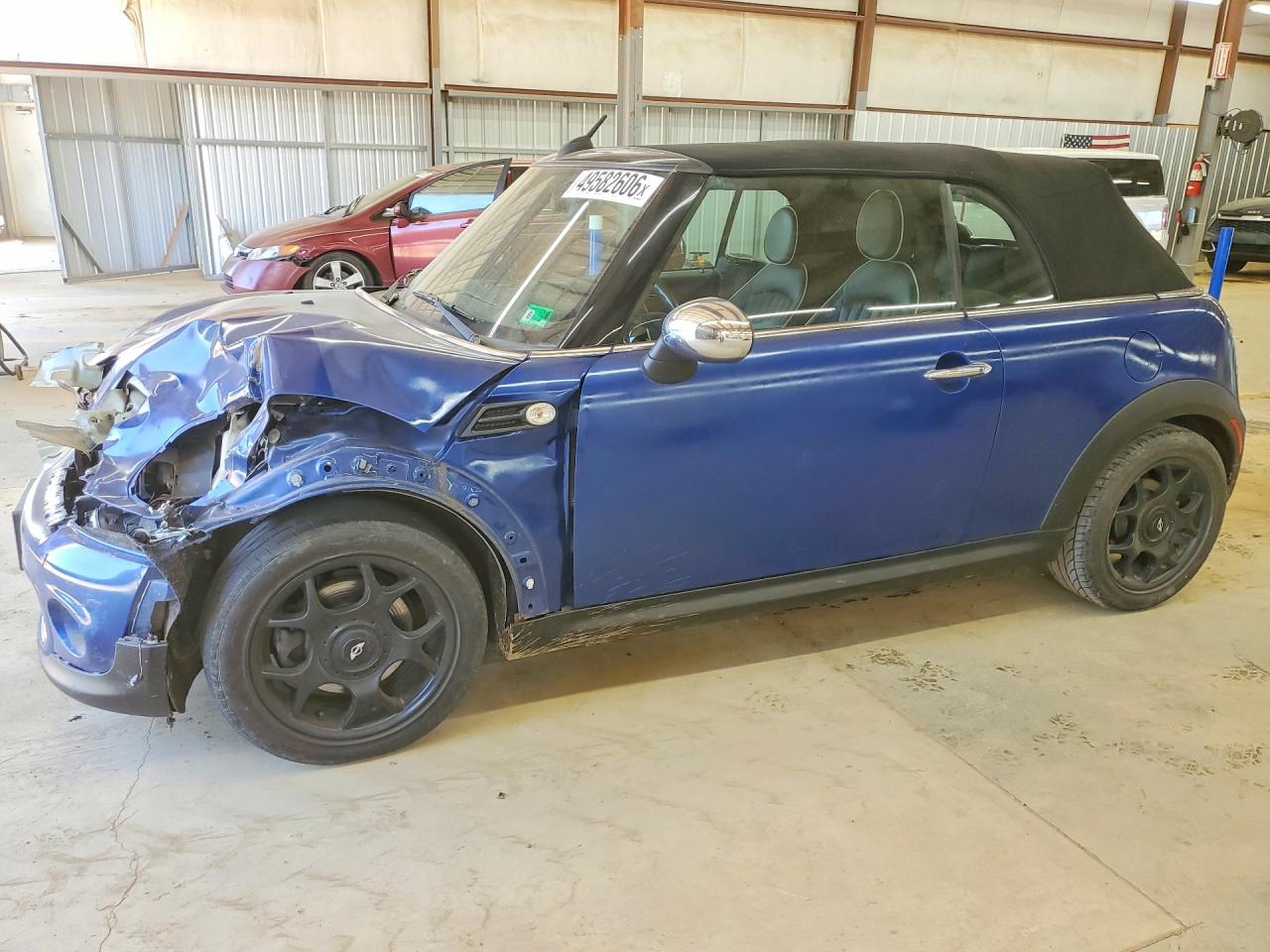 2012 MINI Convertible, VIN WMWZN3C59CT265792 — Front end
