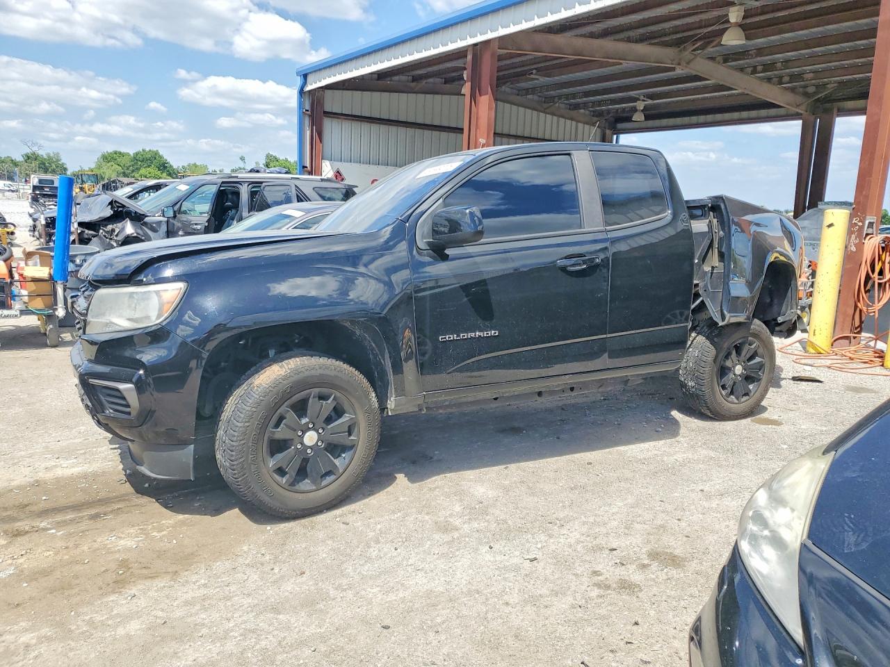 2021 Chevrolet Colorado 2WD LT, VIN 1GCHSCEA6M1215804 — Rear end
