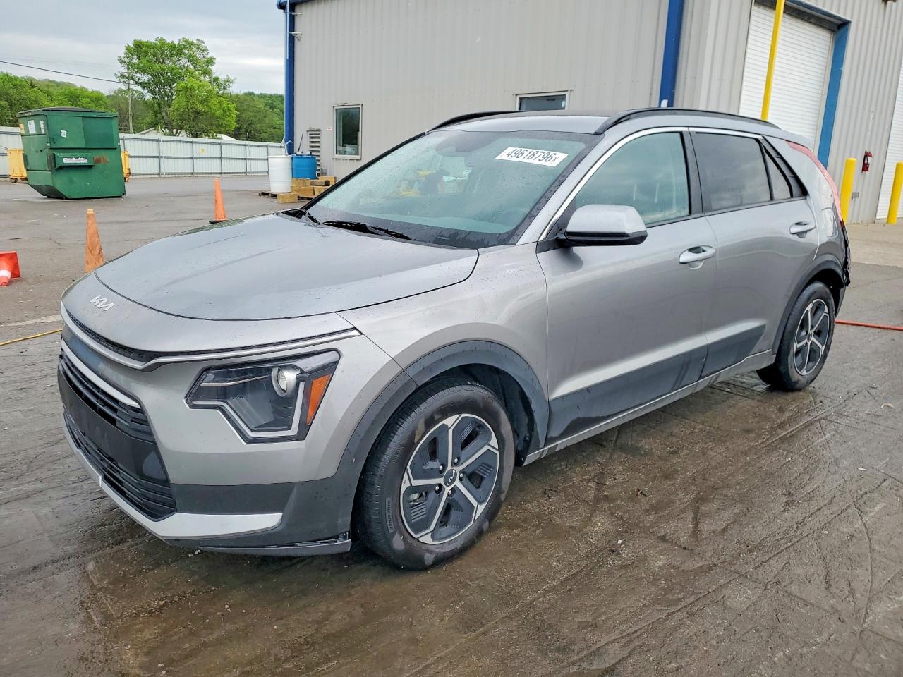 2025 Kia Niro LX, VIN KNDCP3LE8S5246396 — Rear end