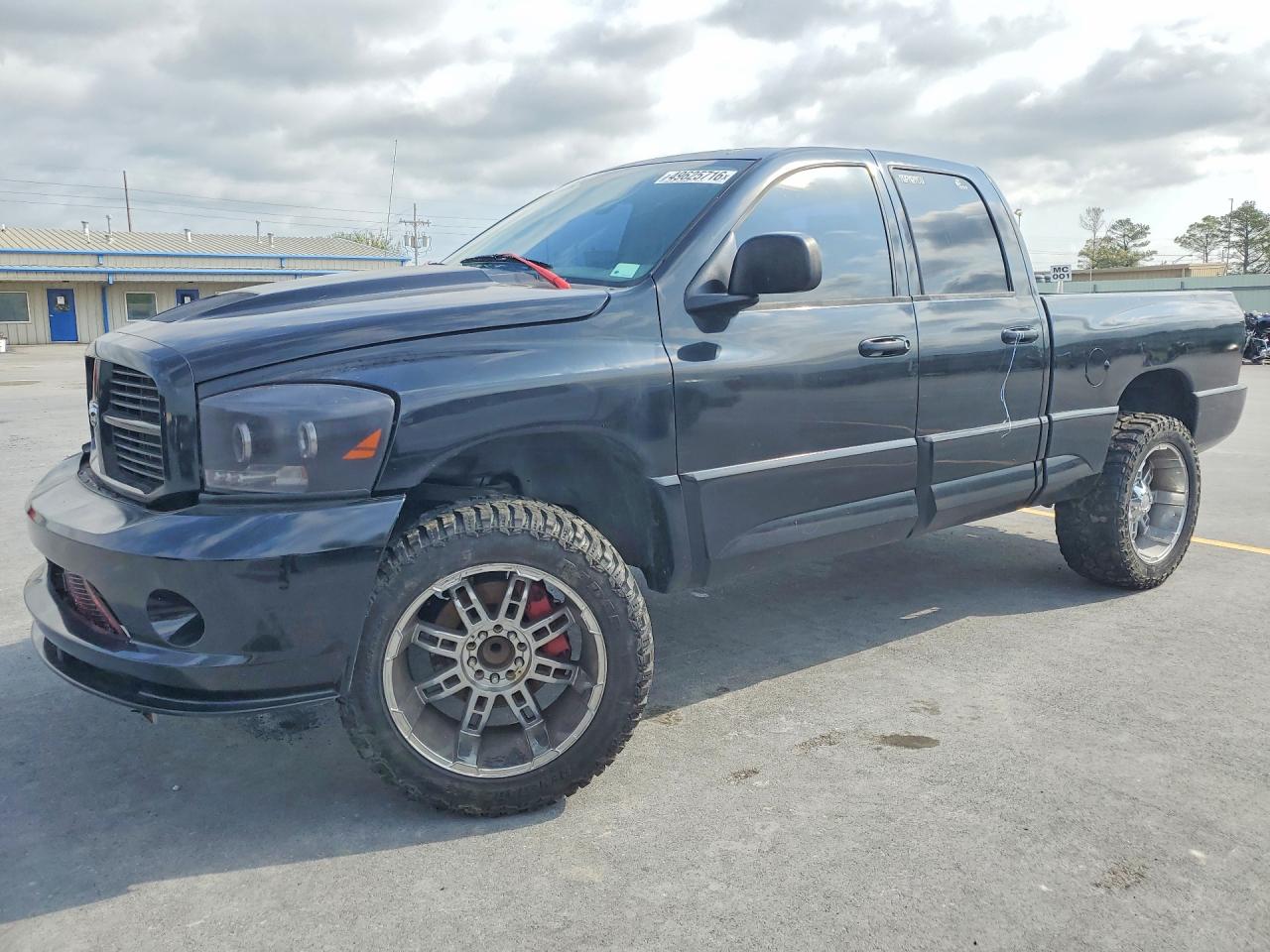 2006 Dodge Ram, VIN 3D3HA18H16G239911 — Перед