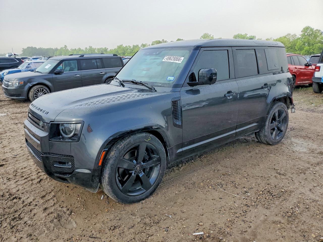 2023 Land Rover Defender V8, VIN SALEWEEE1P2194356 — Rear end