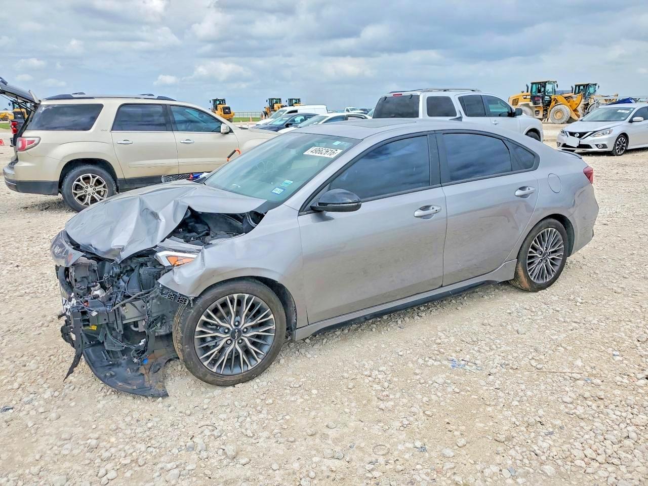 2023 Kia Forte GT-Line, VIN 3KPF54AD4PE640069 — Front end