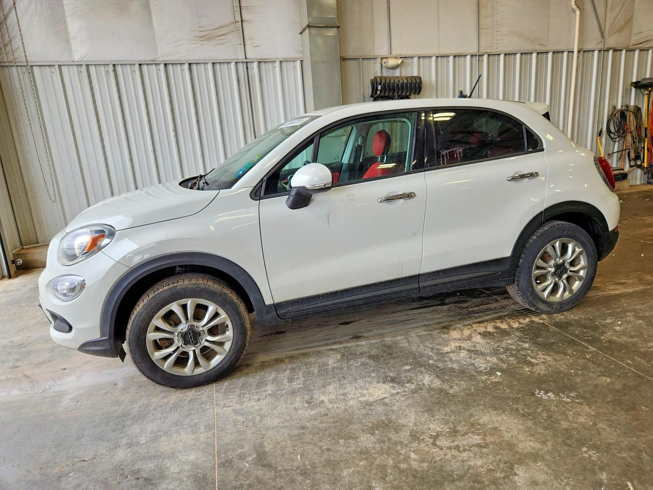 2016 FIAT 500X Easy, VIN ZFBCFYBT0GP331863 — Бок