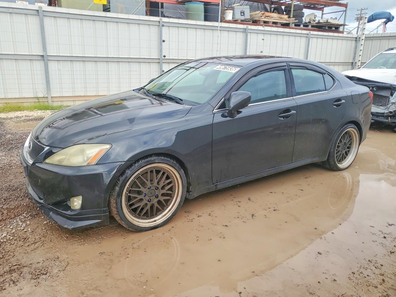 2006 Lexus IS 250, VIN JTHBK262165015124 — Normal wear