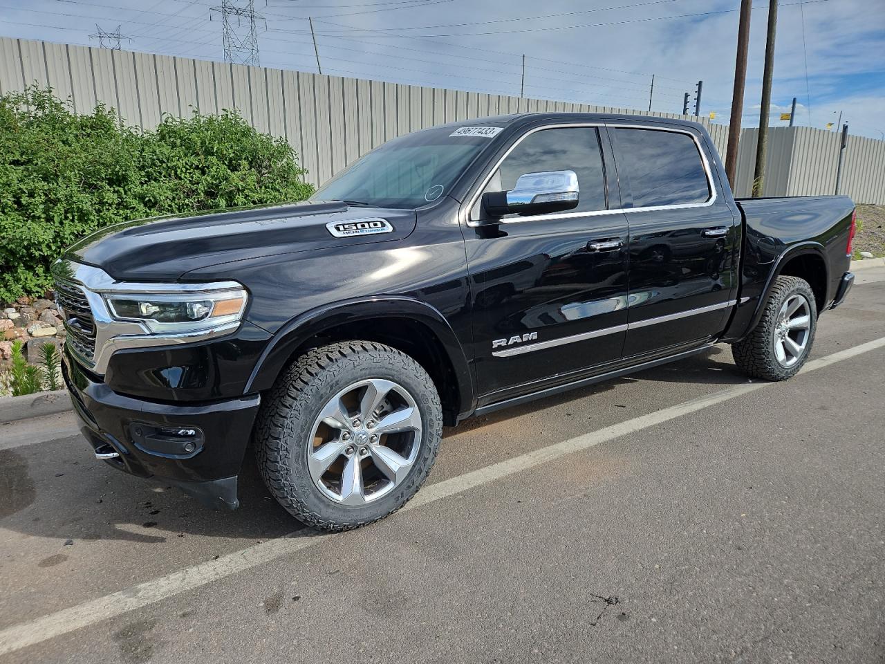 2022 Ram 1500 Limited, VIN 1C6SRFHT1NN136266 — Повреждение рамы