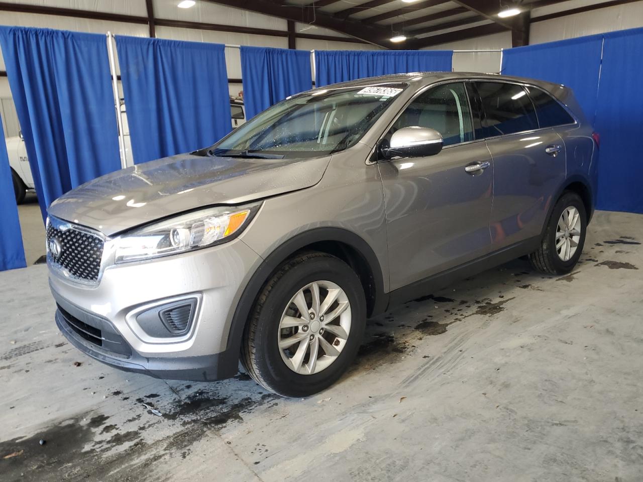 2016 Kia Sorento L, VIN 5XYPG4A36GG177506 — Normal wear