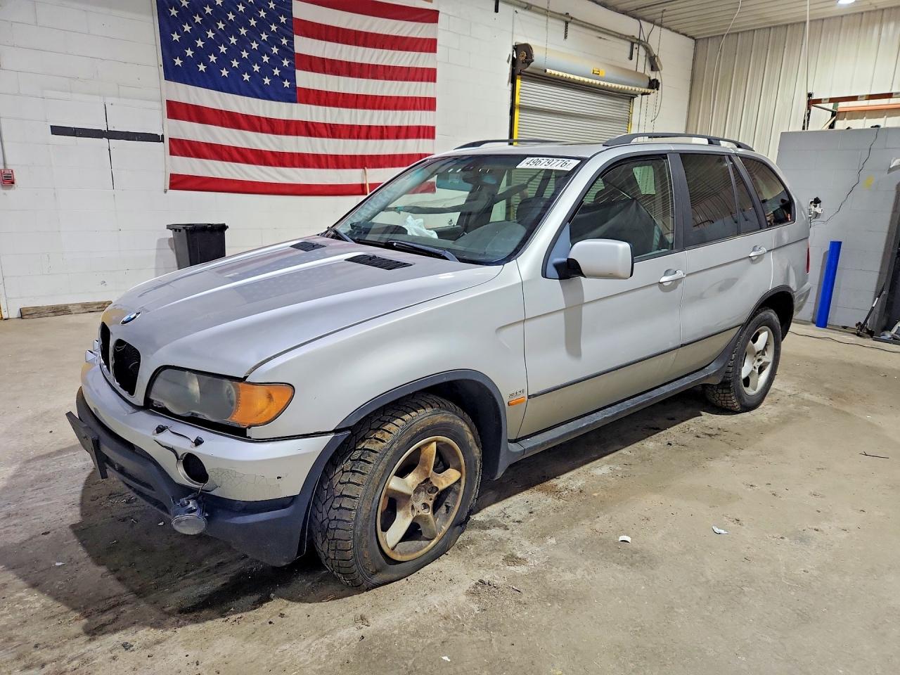 2003 BMW X5 3.0i, VIN 5UXFA53553LV96560 — Бок
