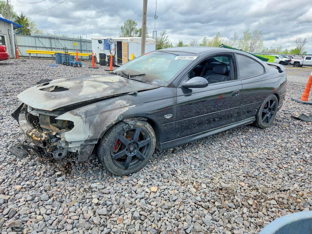 2005 Pontiac GTO, VIN 6G2VX12U95L392447 — Burn