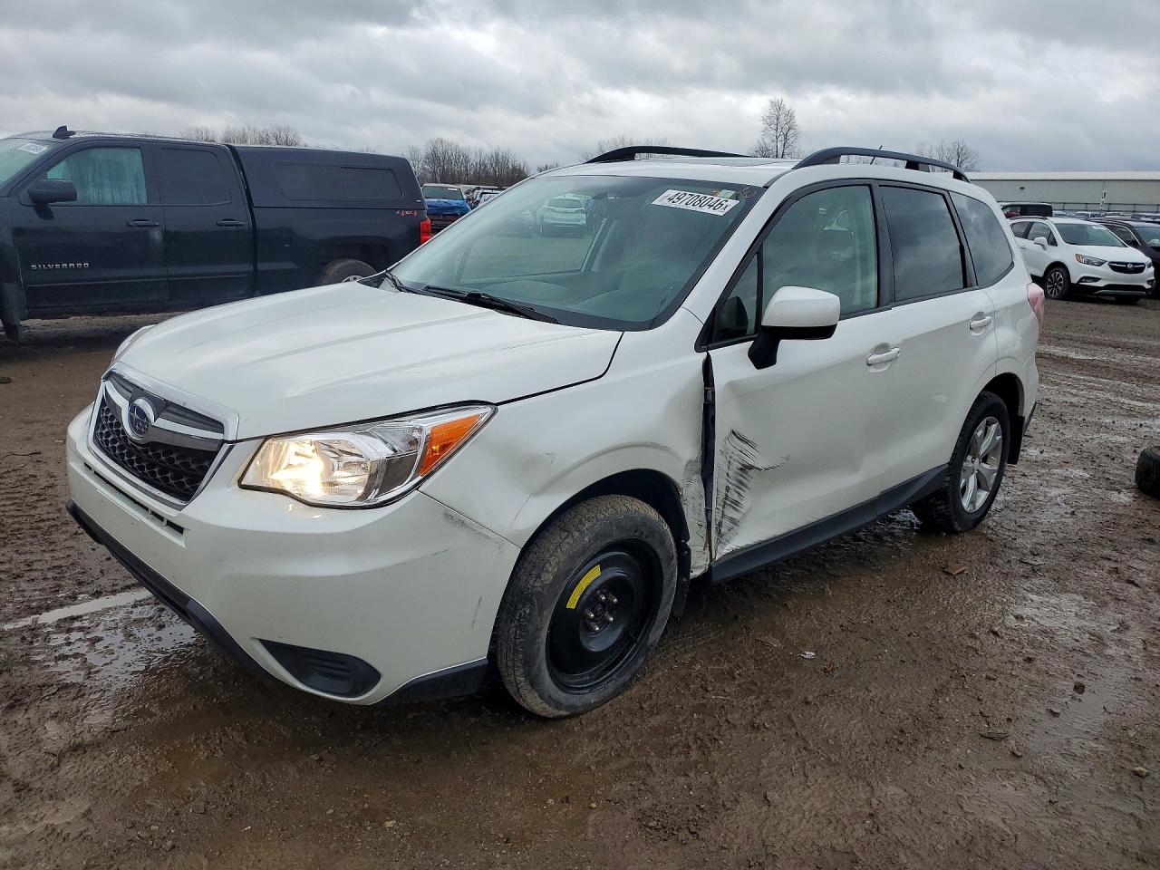 2014 Subaru Forester Premium, VIN JF2SJAEC0EH539436 — Бок