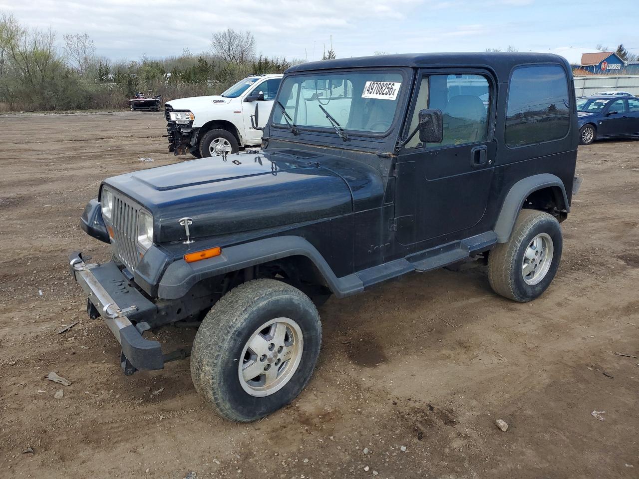 1988 Jeep Wrangler Laredo, VIN 2BCCZ8146JB526749 — Minor dents and scratches