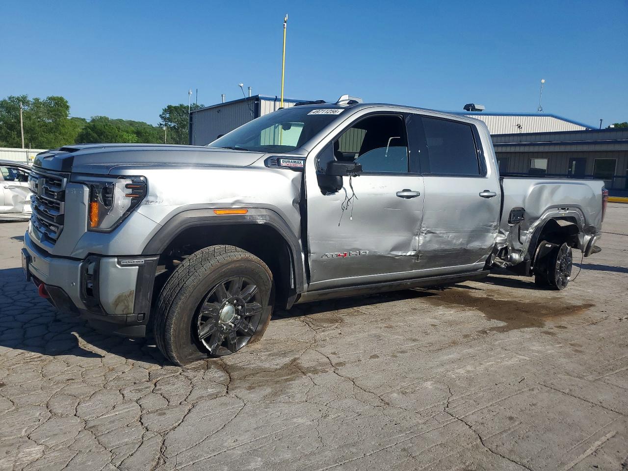 2025 GMC Sierra 2500HD AT4, VIN 1GT4UPEY0SF110592 — Side