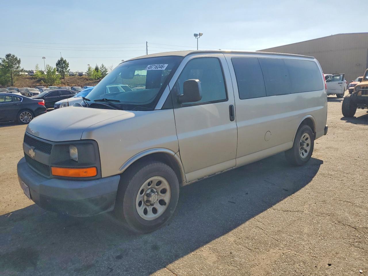 2009 Chevrolet Express, VIN 1GNFG154091161616 — Front end