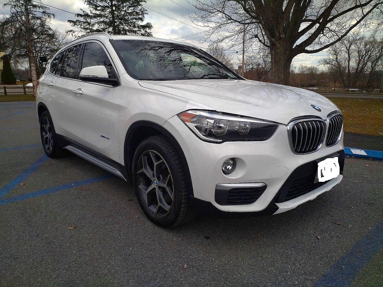 2016 BMW X1 xDrive28i, VIN WBXHT3C3XGP880243 — Partial repair