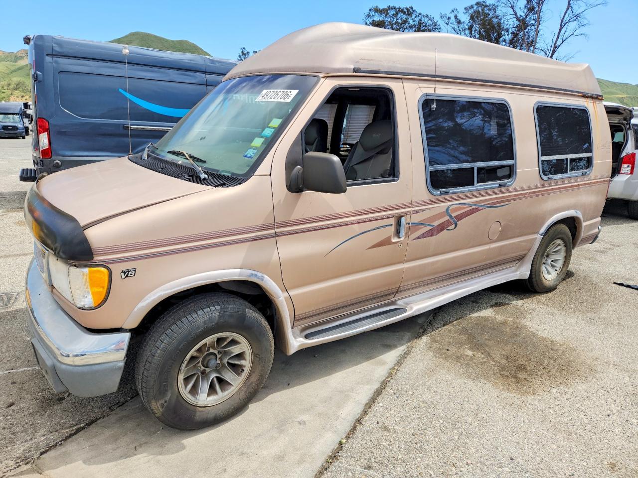 1997 Ford Econoline Commercial, VIN 1FDEE14L5VHA86122 — Minor dents and scratches