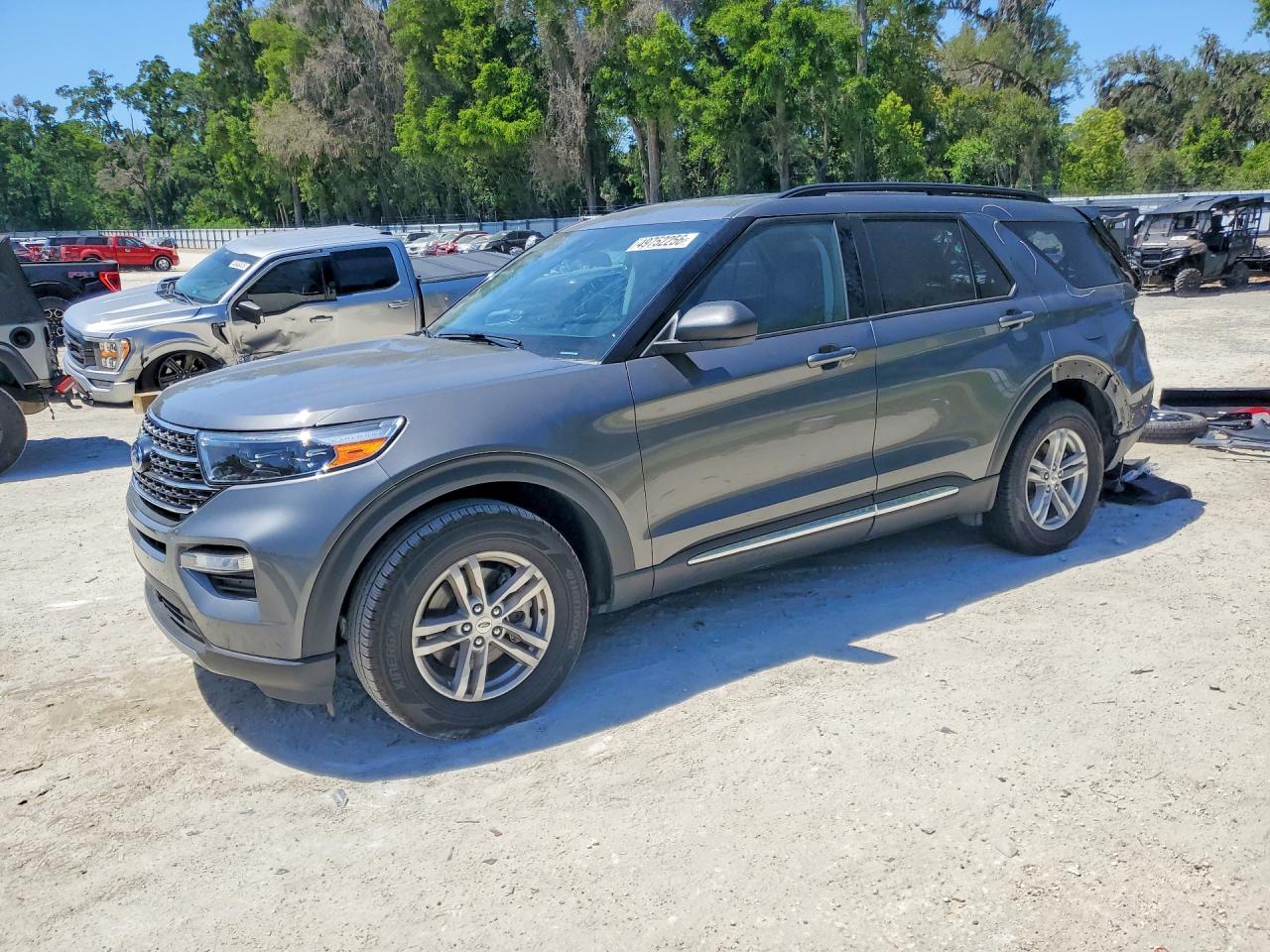 2023 Ford Explorer XLT, VIN 1FMSK7DH8PGB76917 — Rear end