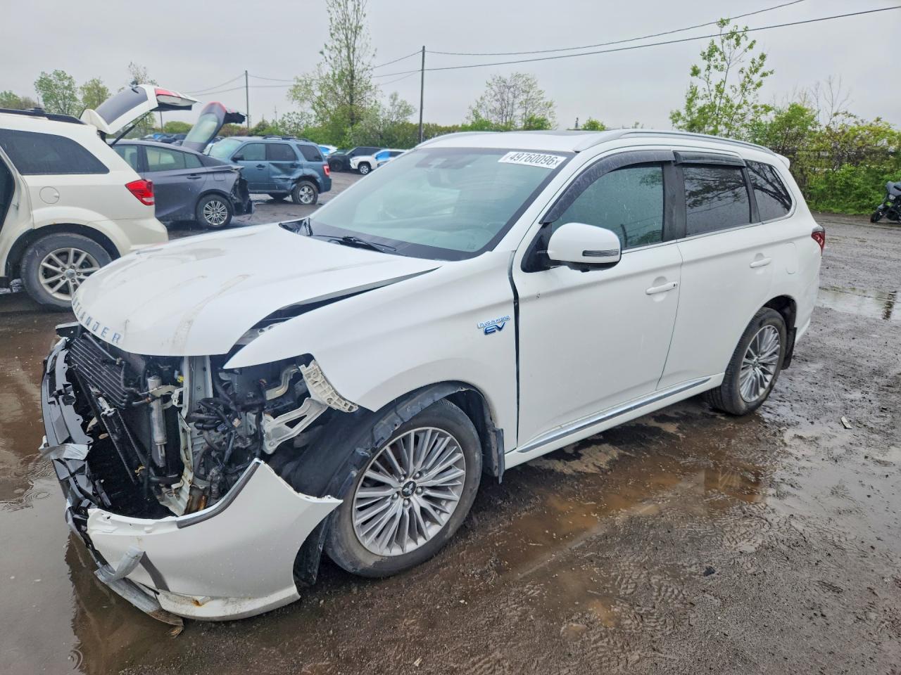 2020 Mitsubishi Outlander SEL, VIN JA4J24A55LZ606050 — Front end