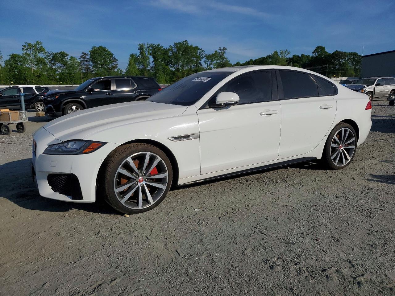 2018 Jaguar XF, VIN SAJBM4FV8JCY66540 — Механическое