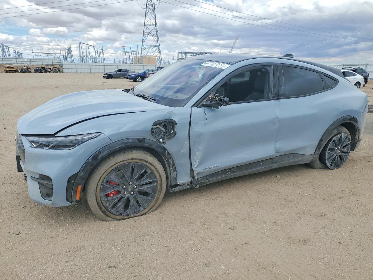 2025 Ford Mustang Mach-E Premium, VIN 3FMTK3R45SMA15166 — Front end