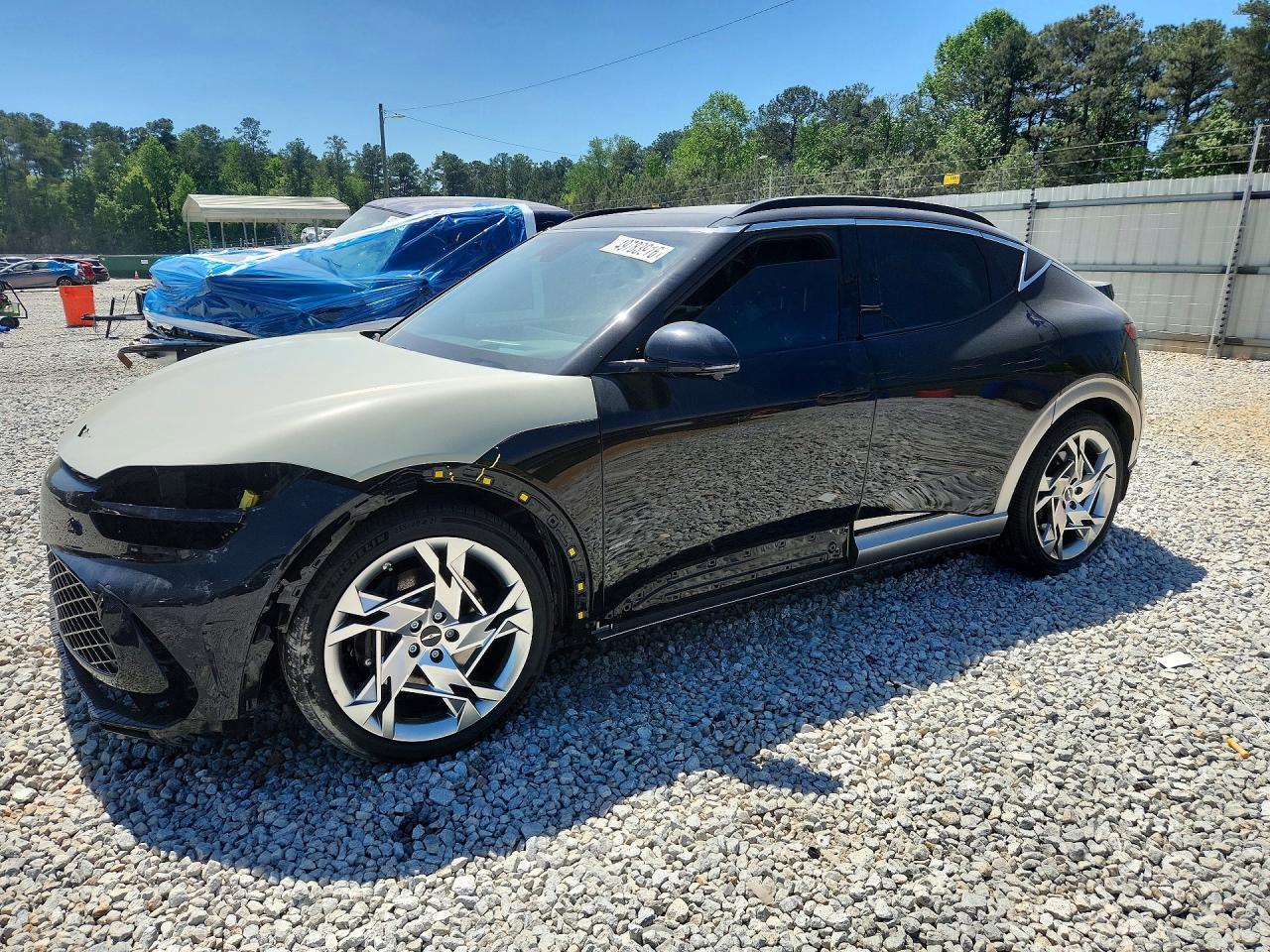 2024 Genesis GV60 Performance, VIN KMUKEDSB8RU019110 — Front end