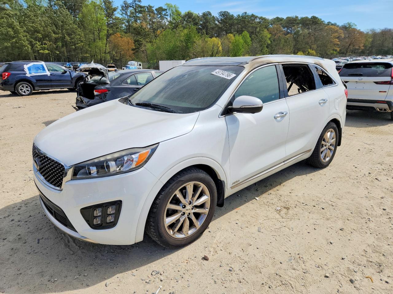 2016 Kia Sorento SX, VIN 5XYPKDA52GG084921 — Burn