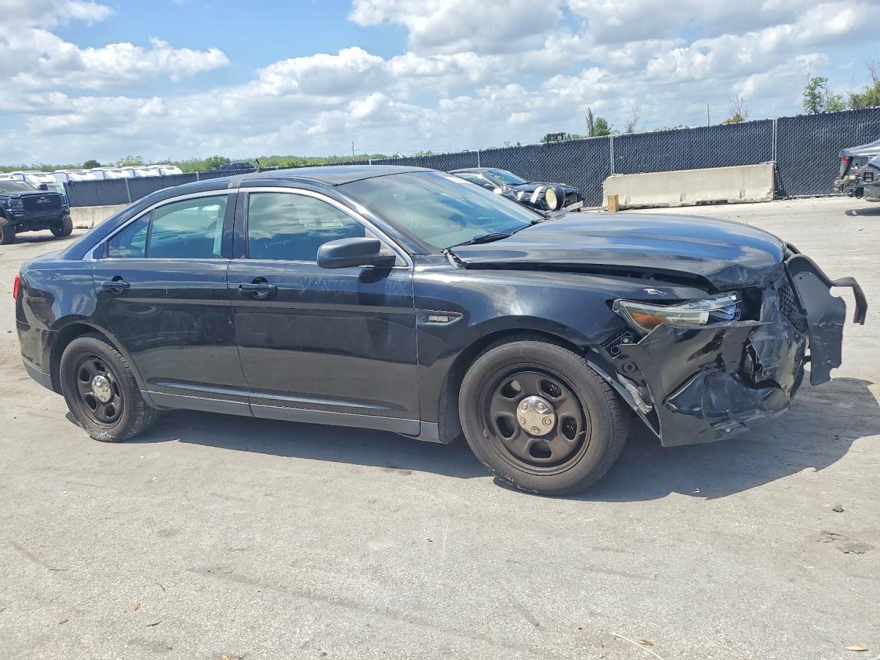 2017 Ford Police Interceptor, VIN 1FAHP2L83HG115731 — Front end
