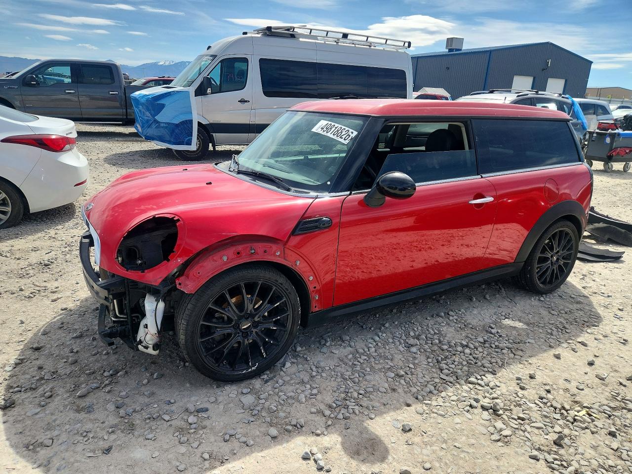 2013 MINI Clubman, VIN WMWZF3C52DT490456 — Перед
