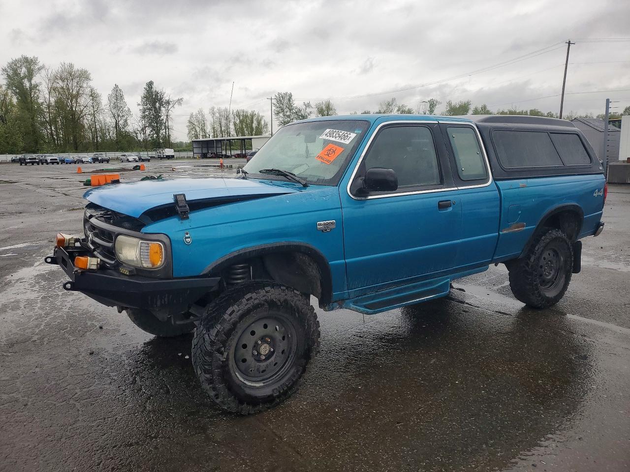 1996 Mazda B-Series LE, VIN 4F4DR17X0TTM09237 — Front end