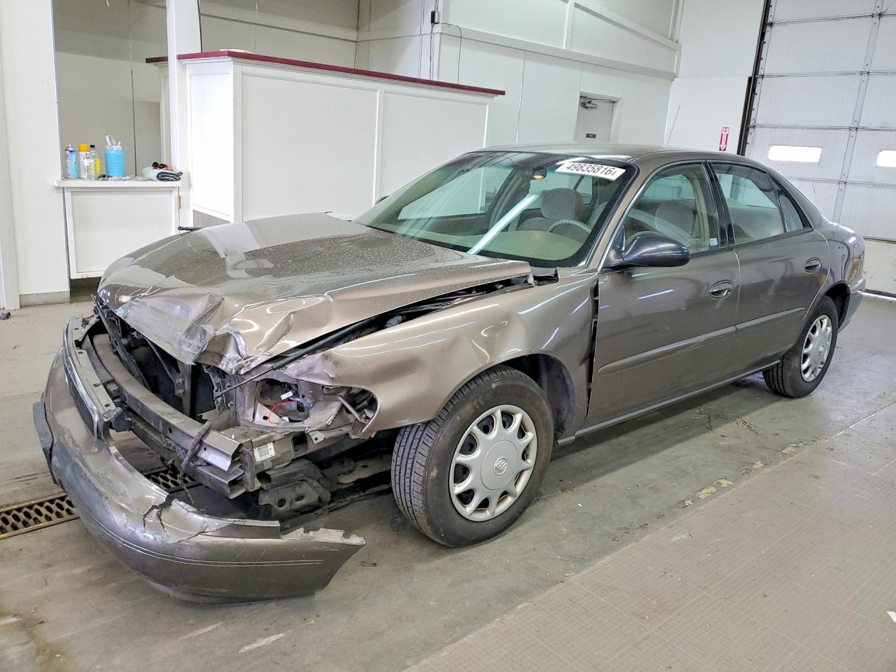 2004 Buick Century Custom, VIN 2G4WS52J741292811 — Front end