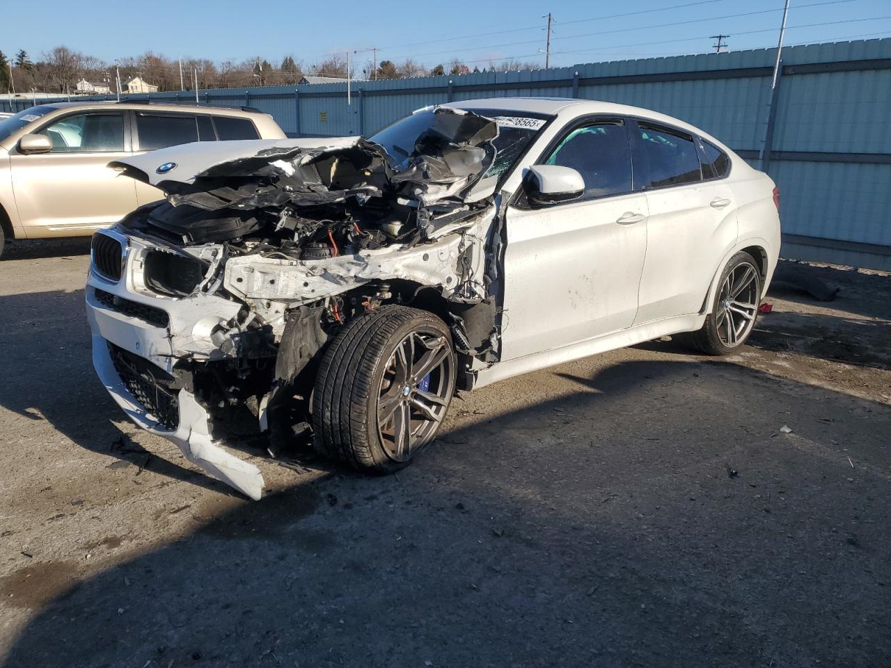 2018 BMW X6 M, VIN 5YMKW8C52J0U72531 — Front end
