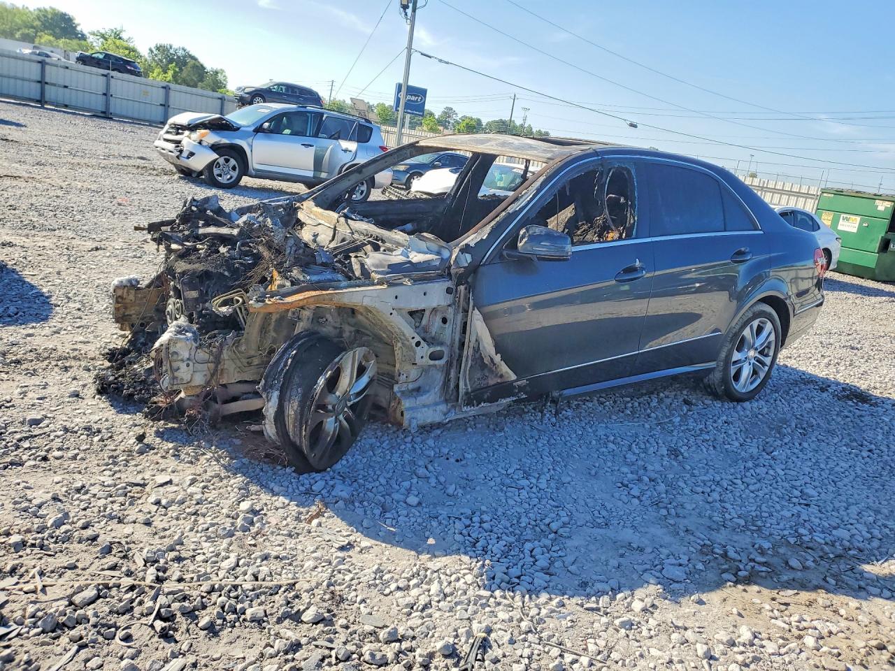 2010 Mercedes-Benz E 350 Luxury, VIN WDDHF5GBXAA122985 — Vandalism