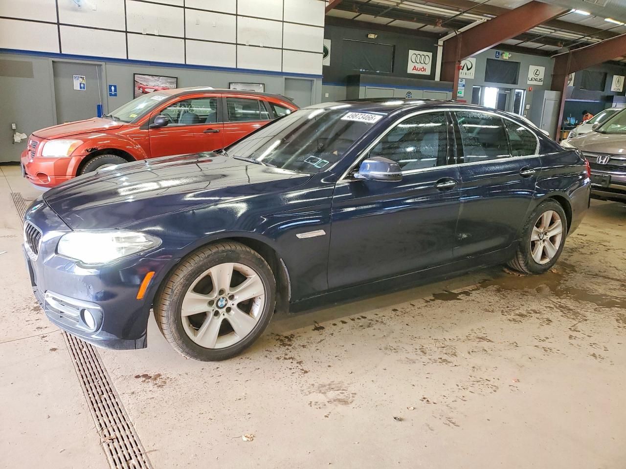 2014 BMW 5 Series 528i xDrive, VIN WBA5A7C53ED619370 — Rear end