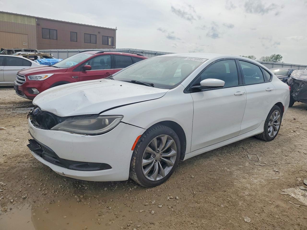 2015 Chrysler 200 S, VIN 1C3CCCBG3FN605307 — Frame damage