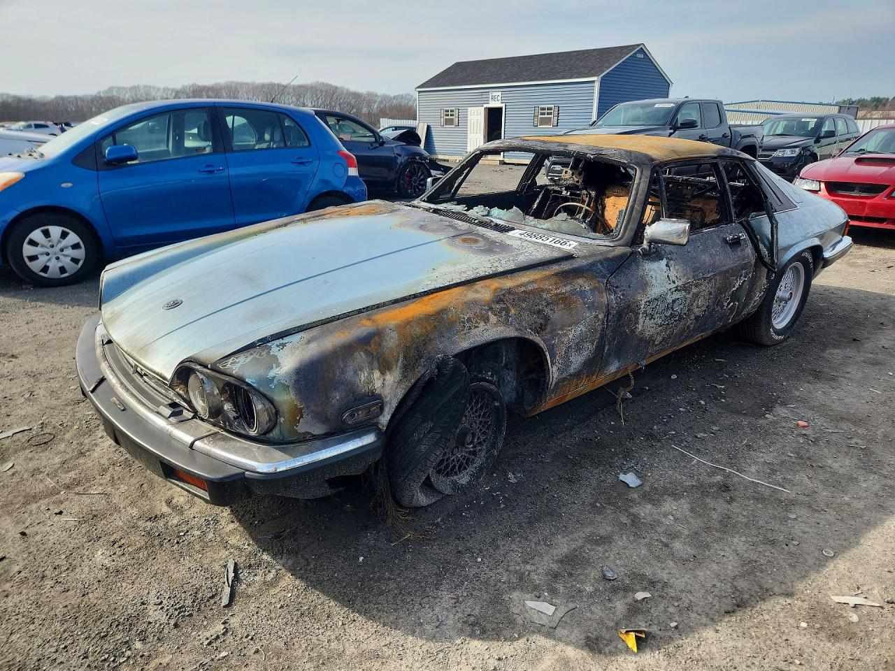 1990 Jaguar XJS, VIN SAJNW5843LC174805 — Пожар