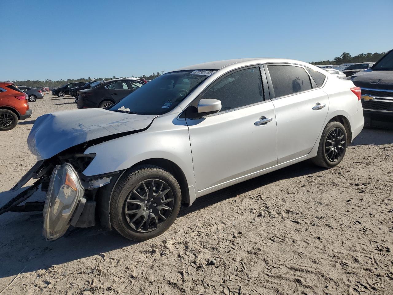 2016 Nissan Sentra SL, VIN 3N1AB7AP0GY251638 — Front end