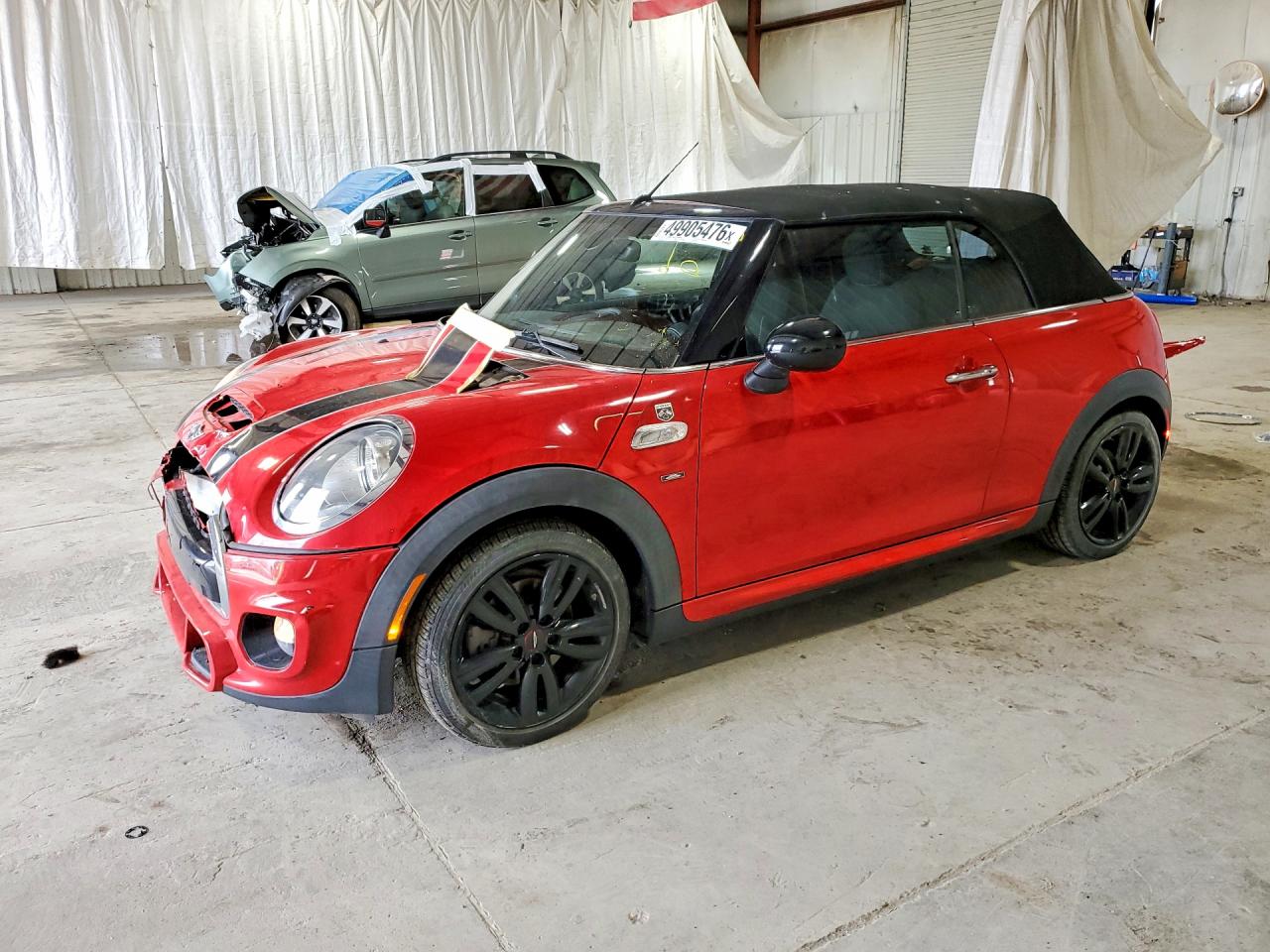 2016 MINI Convertible S, VIN WMWWG9C57G3A91777 — Перед