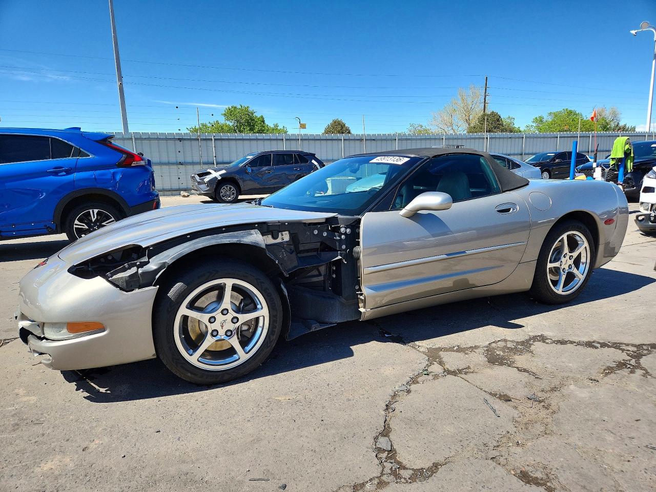 2002 Chevrolet Corvette, VIN 1G1YY32G625108550 — Front end
