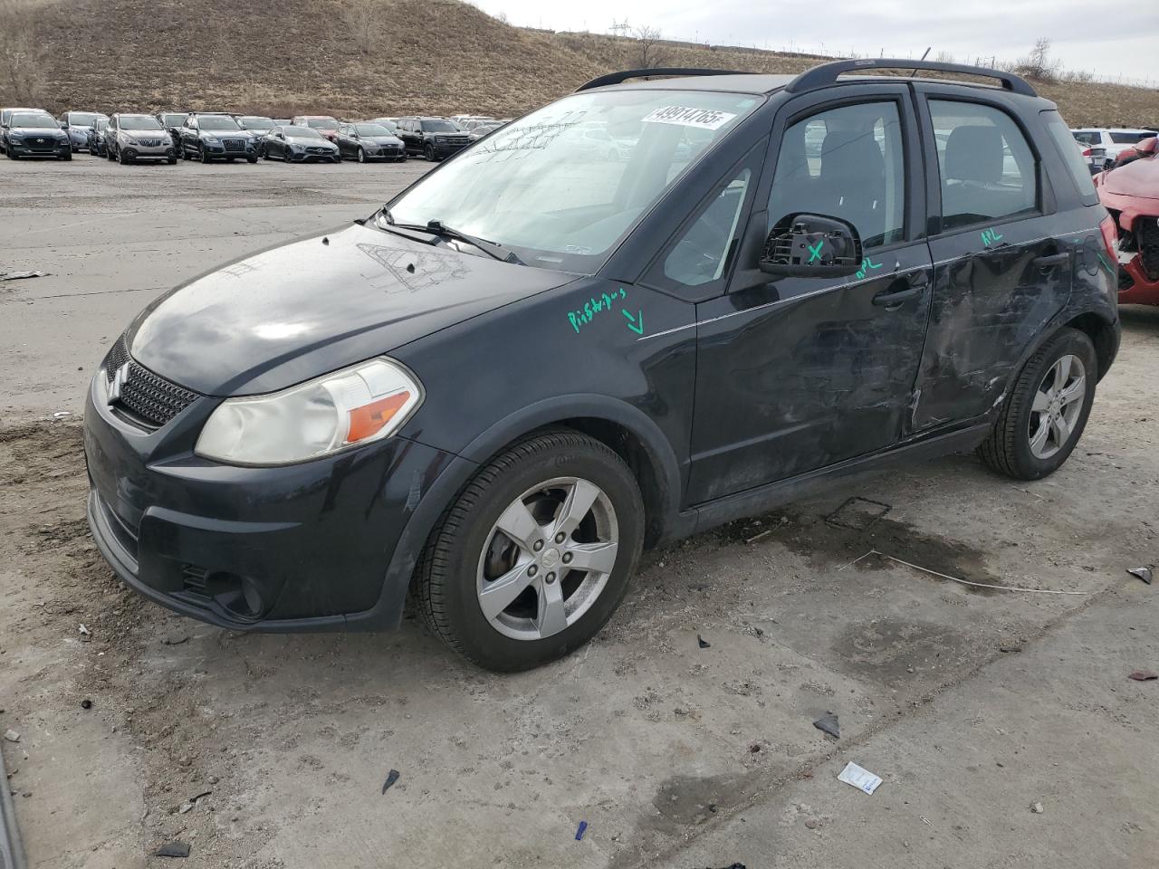 2012 Suzuki SX4 Crossover, VIN JS2YB5A35C6307559 — Side