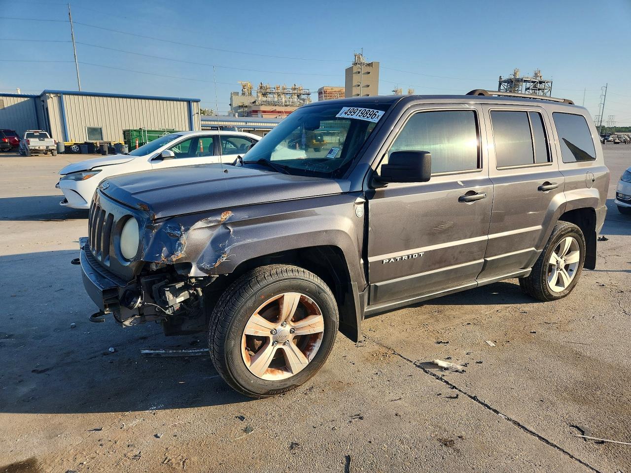 2017 Jeep Patriot Sport, VIN 1C4NJRBB7HD135955 — Front end