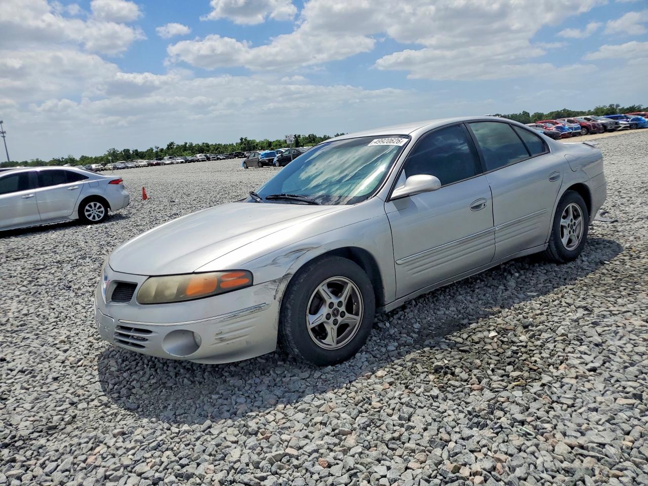 2000 Pontiac Bonneville SE, VIN 1G2HX54KXY4284916 — Front end