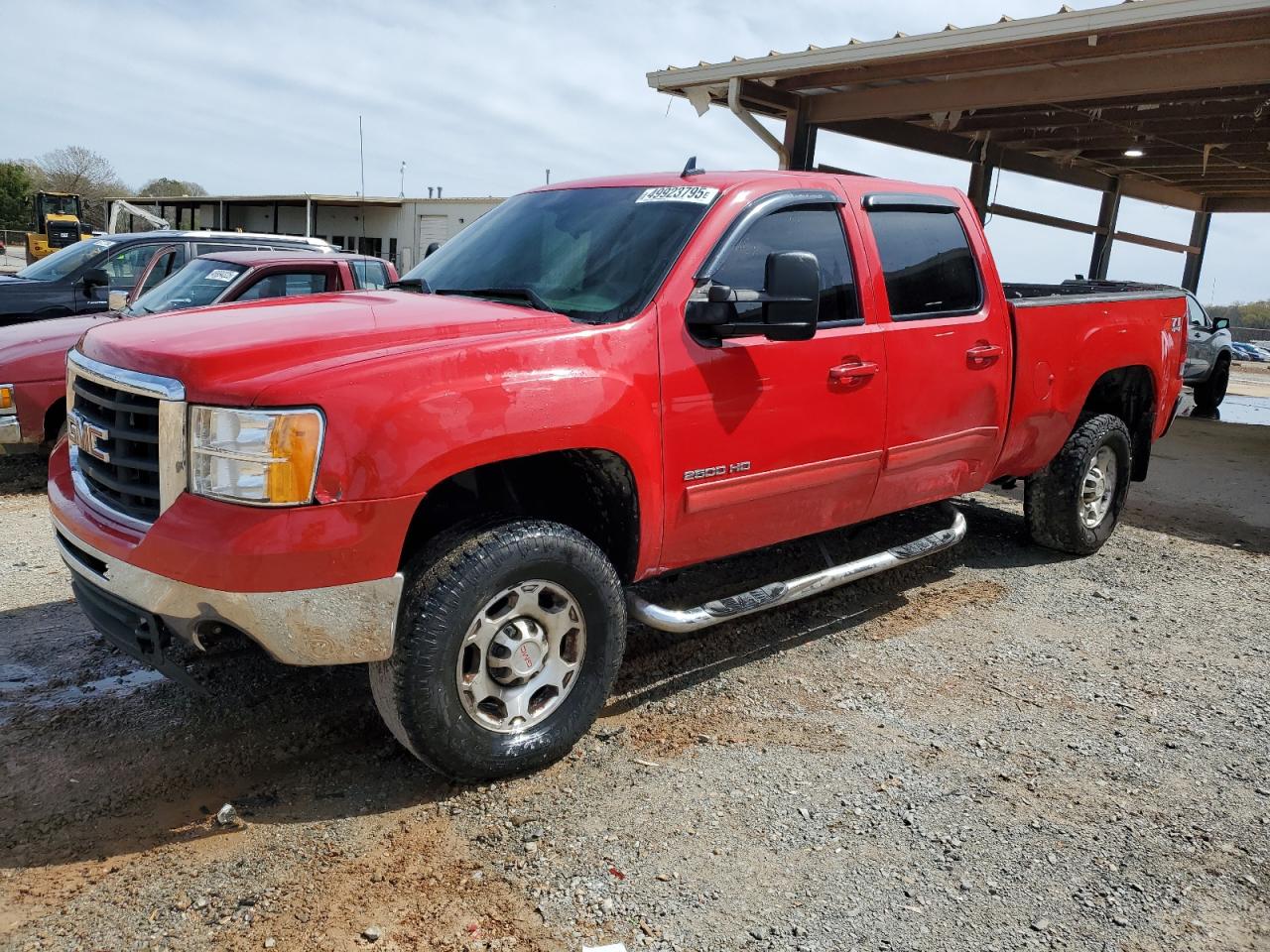 2010 GMC Sierra 2500HD SLT, VIN 1GT4K1BG9AF152319 — Side