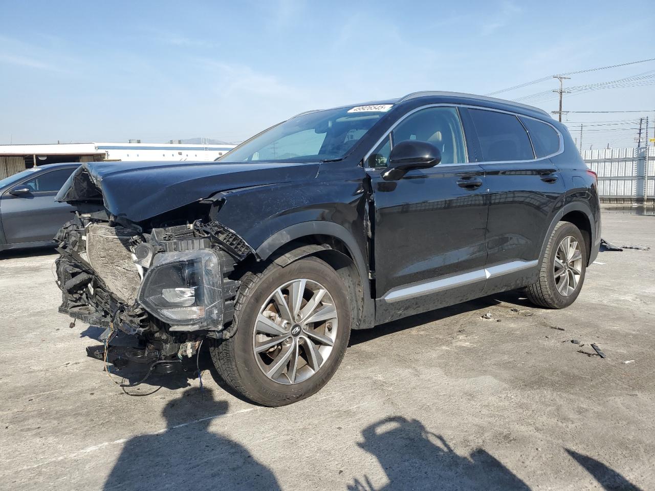 2020 Hyundai Santa Fe SEL, VIN 5NMS3CAD2LH166544 — Front end