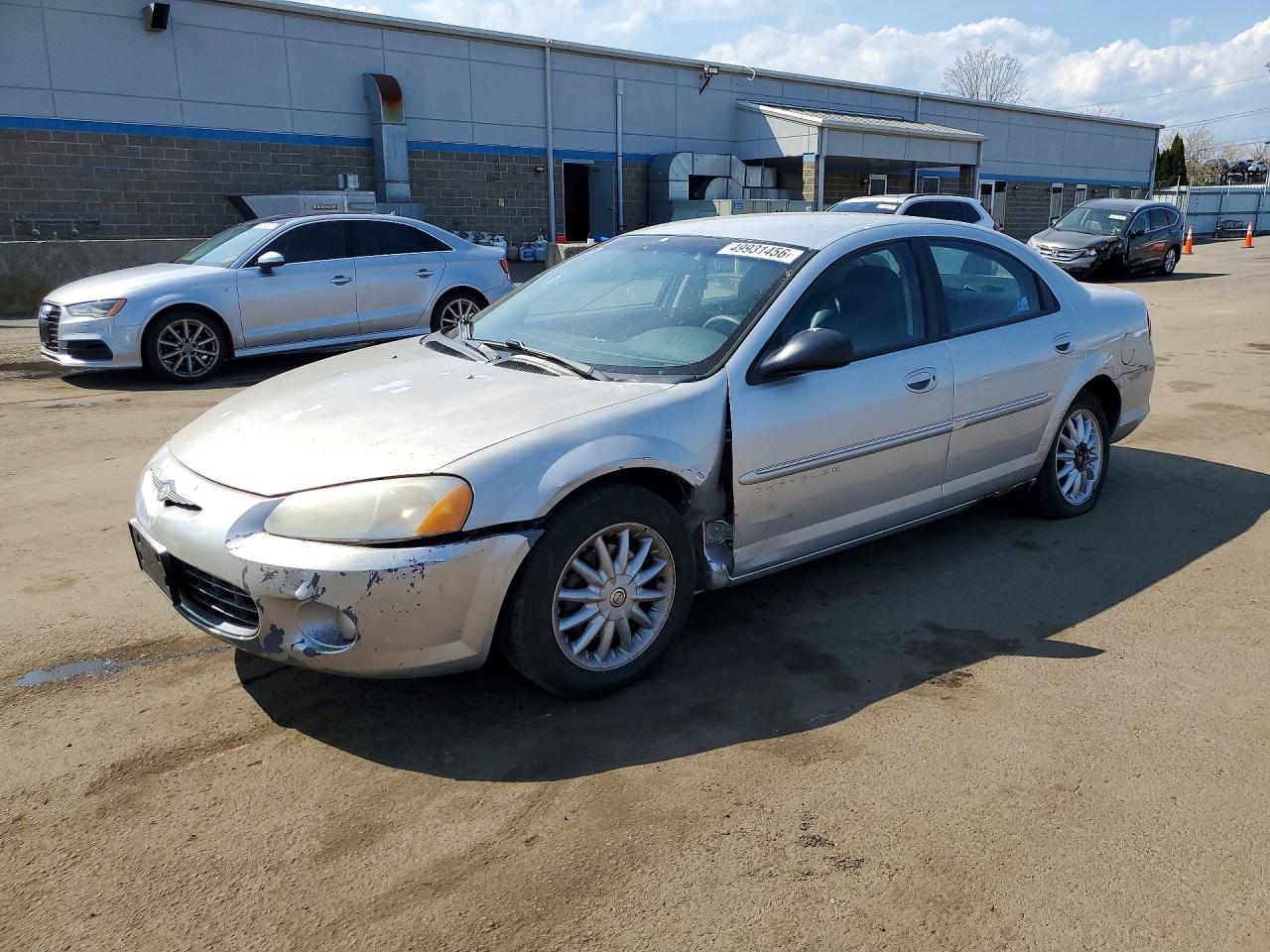 2001 Chrysler Sebring LXi, VIN 1C3EL56U31N706831 — Перед
