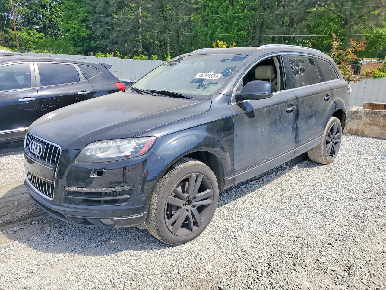 2014 Audi Q7 Prestige, VIN WA1VMAFE4ED005134 — Minor dents and scratches