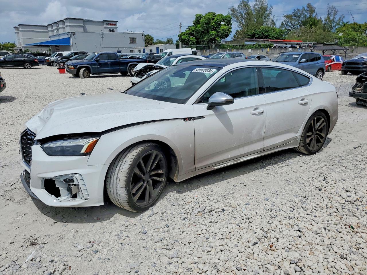 2025 Audi S5 Sportback Premium, VIN WAUA4CF5XSA003902 — Перед