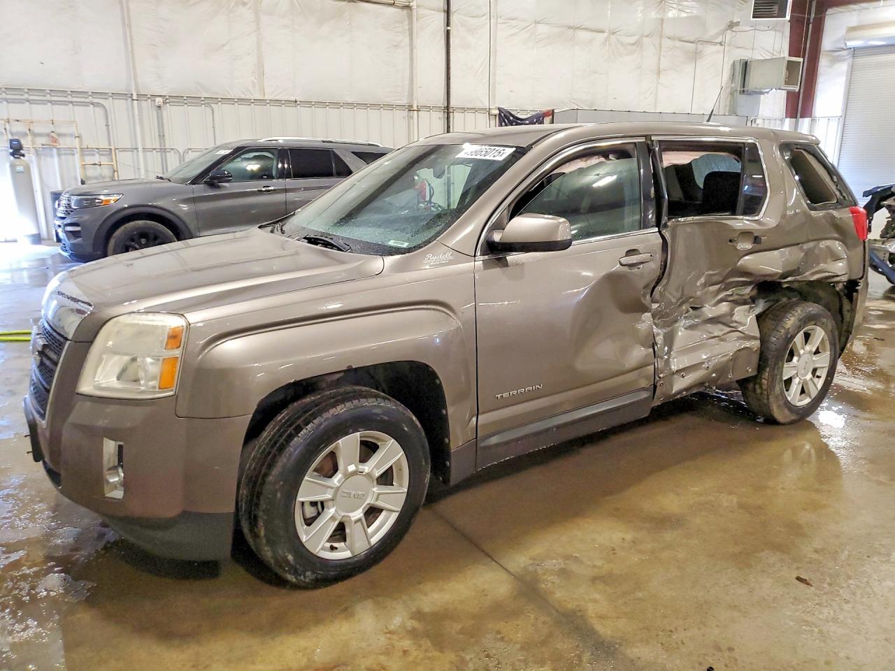 2011 GMC Terrain SLE-1, VIN 2CTALMEC3B6351425 — Side