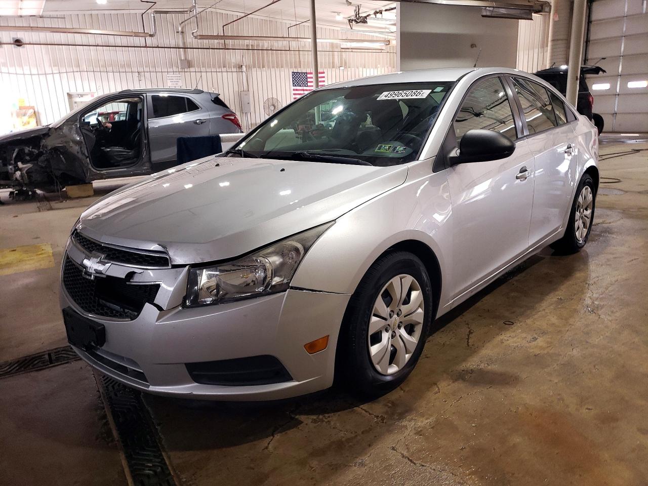2014 Chevrolet Cruze LS, VIN 1G1PA5SGXE7149414 — Front end